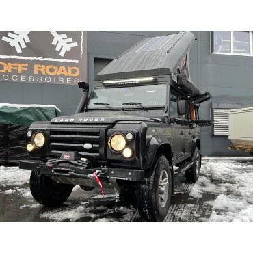 Land Rover Defender 110